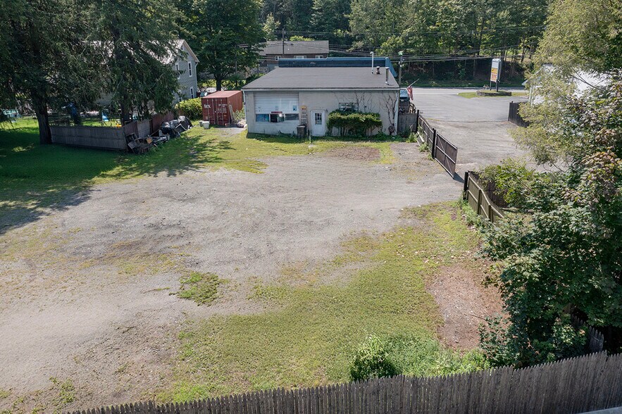 More Photos Of 102 NJ-94 Hwy, Blairstown General Retail For Sale