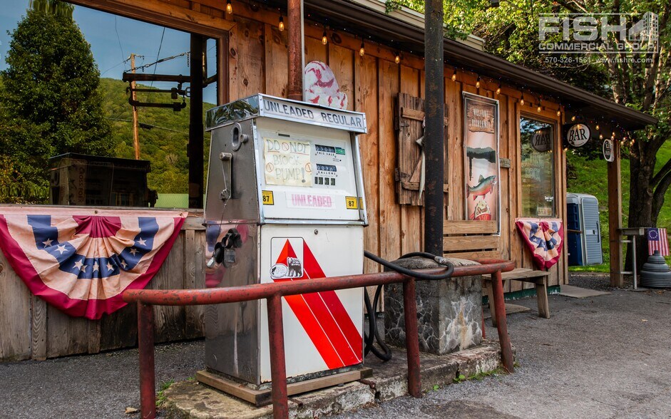 More Photos Of 25 Main St, Cross Fork Storefront For Sale