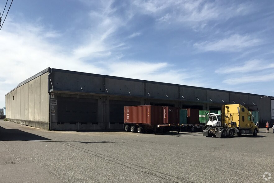 More Photos Of 2330 Port of Tacoma Rd, Tacoma Warehouse For Lease