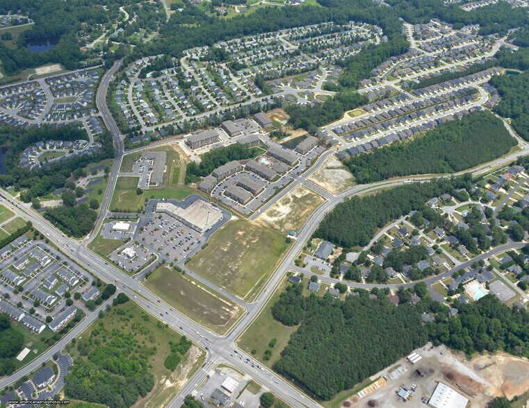 More Photos Of 1508 Broad St, Fuquay Varina Land For Lease