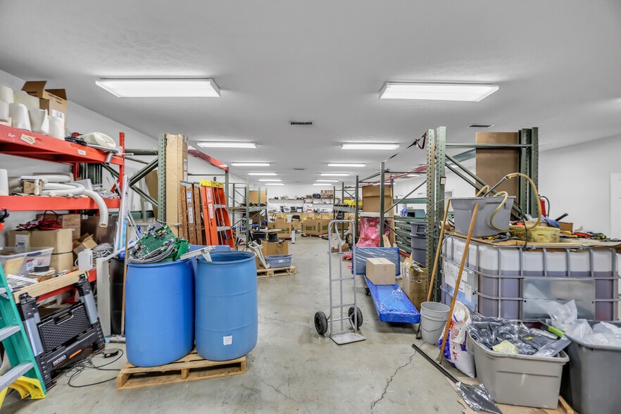More Photos Of 5 Industrial Park Dr, Hendersonville Freestanding For Sale