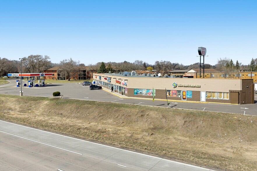 More Photos Of 16-56 14th Ave NE, Saint Cloud General Retail For Sale