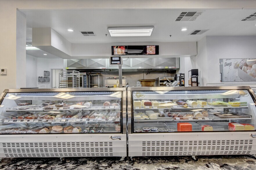 More Photos Of 4375 S Buffalo Dr, Las Vegas Storefront Retail Office For Sale