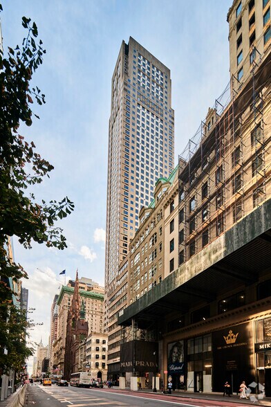 More Photos Of 712 Fifth Ave, New York Office For Lease