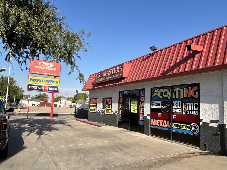 Primary Photo Of 6001 W Glendale Ave, Glendale Auto Repair For Sale