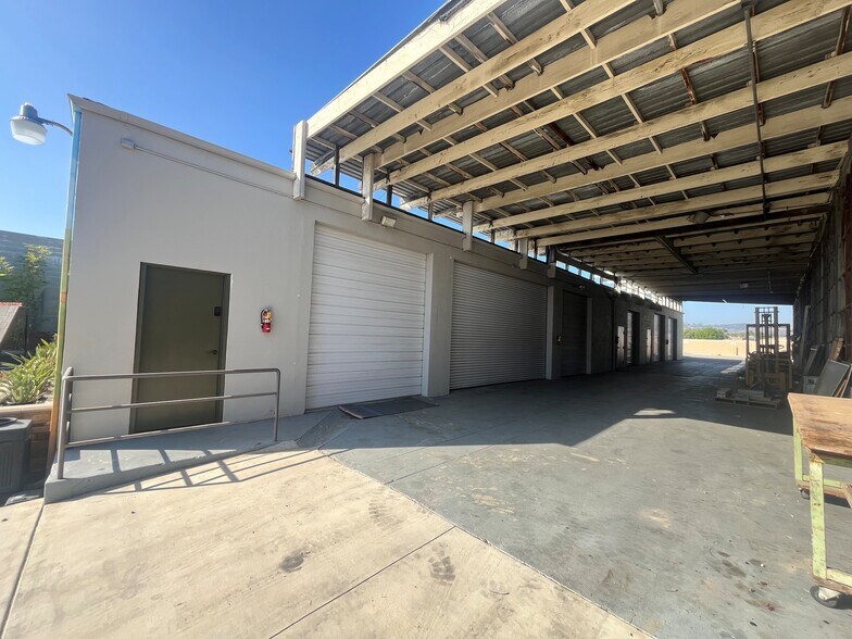 Primary Photo Of 2331 E Lambert Rd, La Habra Warehouse For Lease
