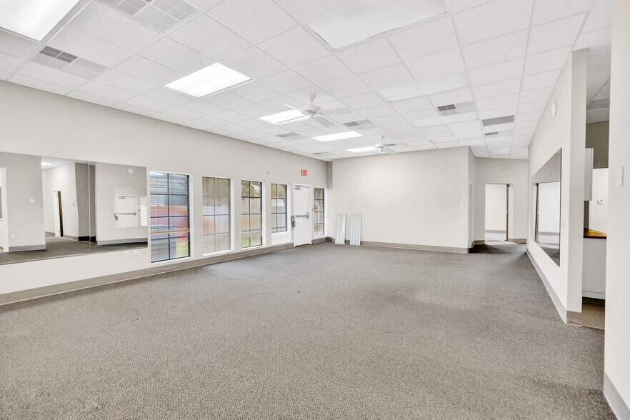 More Photos Of 1260 37th St, Vero Beach Medical For Lease