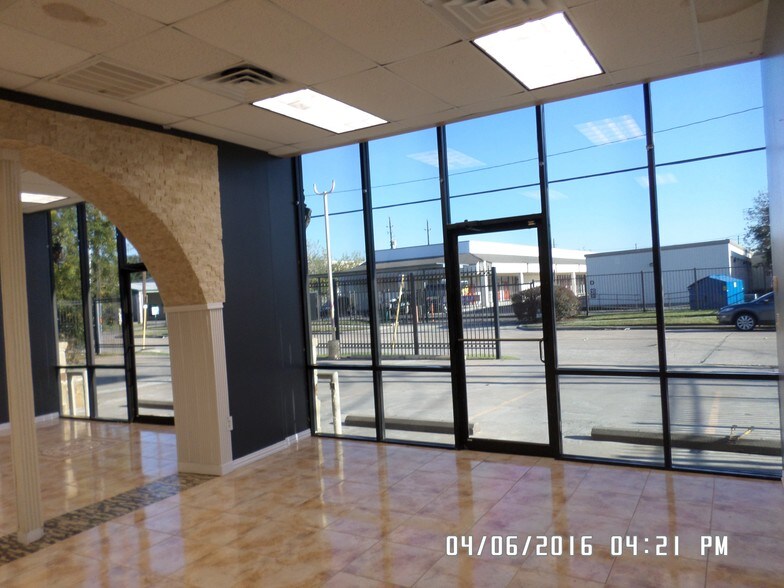 More Photos Of 2222 Cypress Landing Dr, Houston Storefront Retail Office For Sale