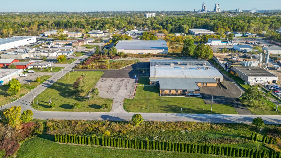 More Photos Of 6050 Don Murie St, Niagara Falls Warehouse For Sale