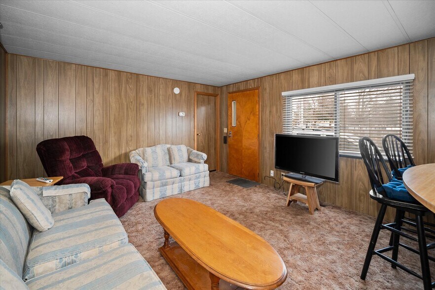 More Photos Of 17220 E Cowley Ave, Spokane Valley Warehouse For Sale
