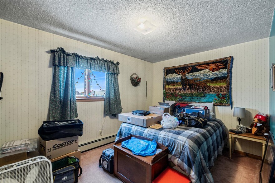 More Photos Of 401 E Sheridan St, Ely Convenience Store For Sale