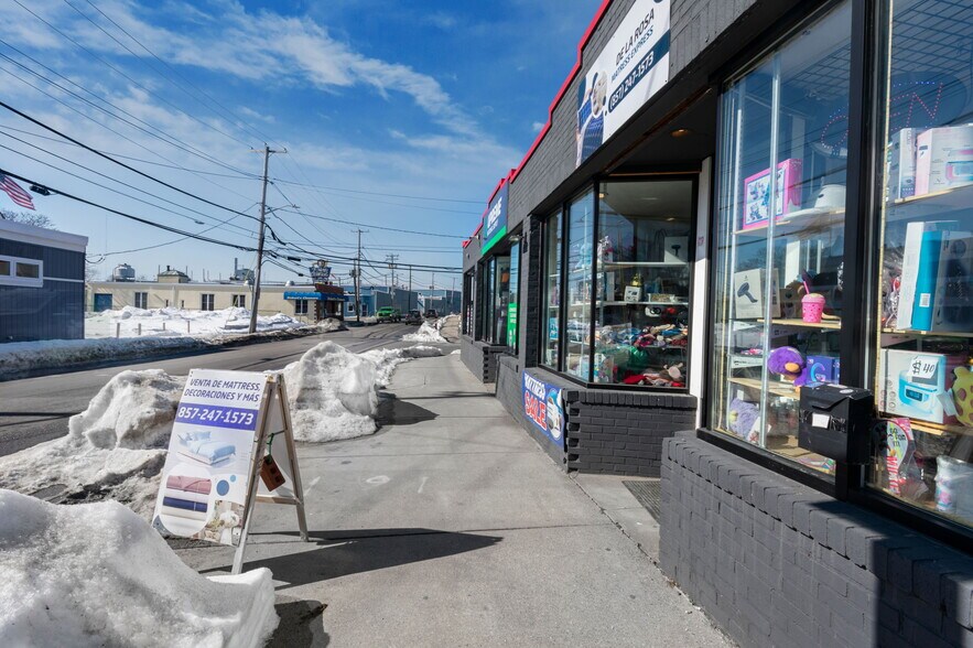 More Photos Of 613-617 Summer St, Lynn Storefront For Sale