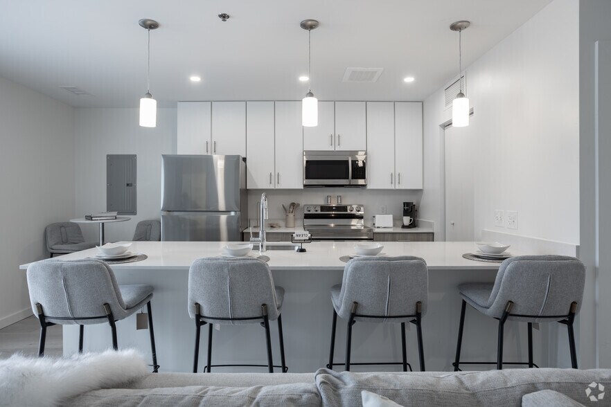 More Photos Of 3800 Park East Dr, Beachwood Apartments For Lease