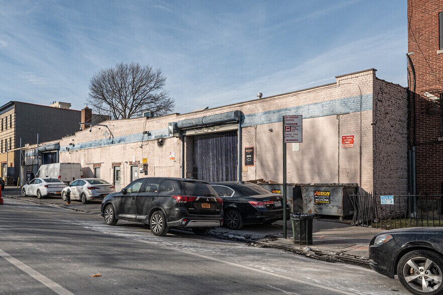 Primary Photo Of 1623 Bergen St, Brooklyn Warehouse For Sale