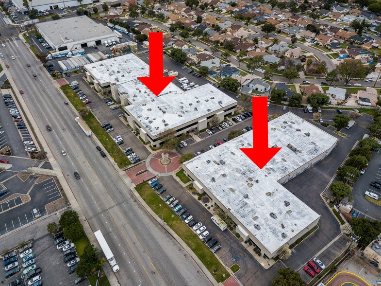 More Photos Of 105-161 W Victoria St, Long Beach Light Manufacturing For Lease