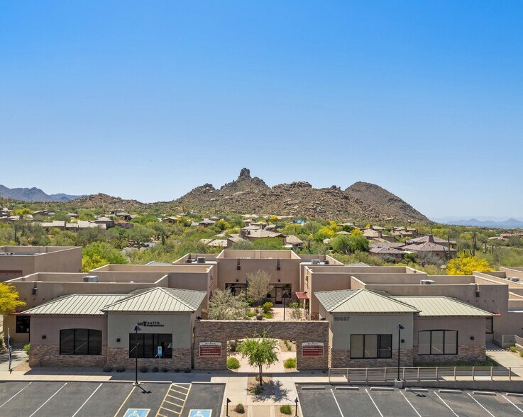 More Photos Of 10037 E Dynamite Blvd, Scottsdale Office For Sale