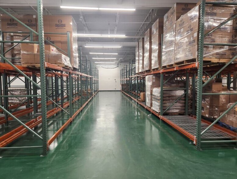 More Photos Of 1 Rodeo Dr, Edgewood Light Distribution For Lease