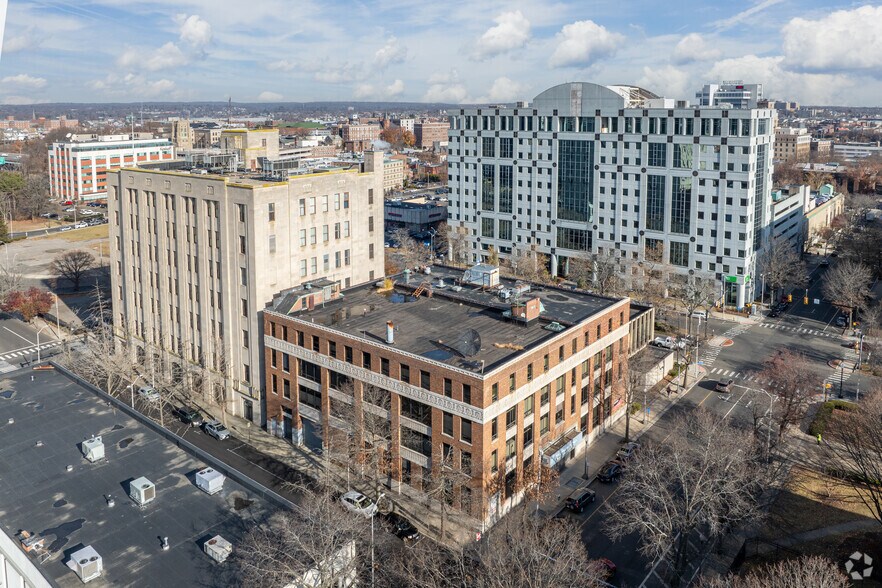 More Photos Of 410 State St, Bridgeport Office For Sale