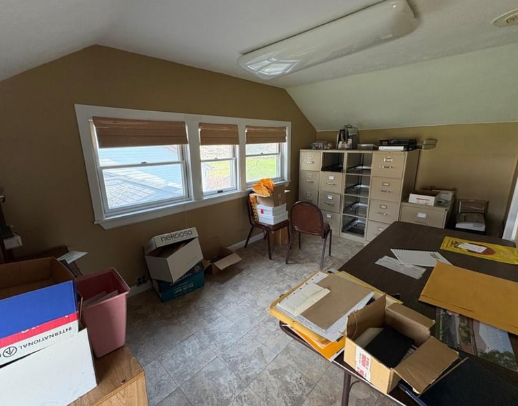 More Photos Of 8-10 S High St, Victor Freestanding For Sale