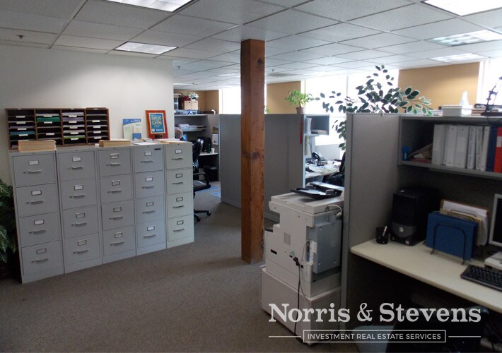 More Photos Of 815 SW 2nd Ave, Portland Office For Lease