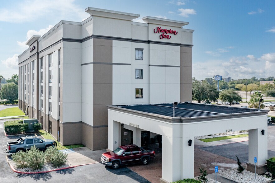 Primary Photo Of 3795 Interstate 10 S, Beaumont Hotel For Sale