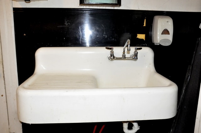 More Photos Of 208 N Park St, Streator Storefront Retail Residential For Sale