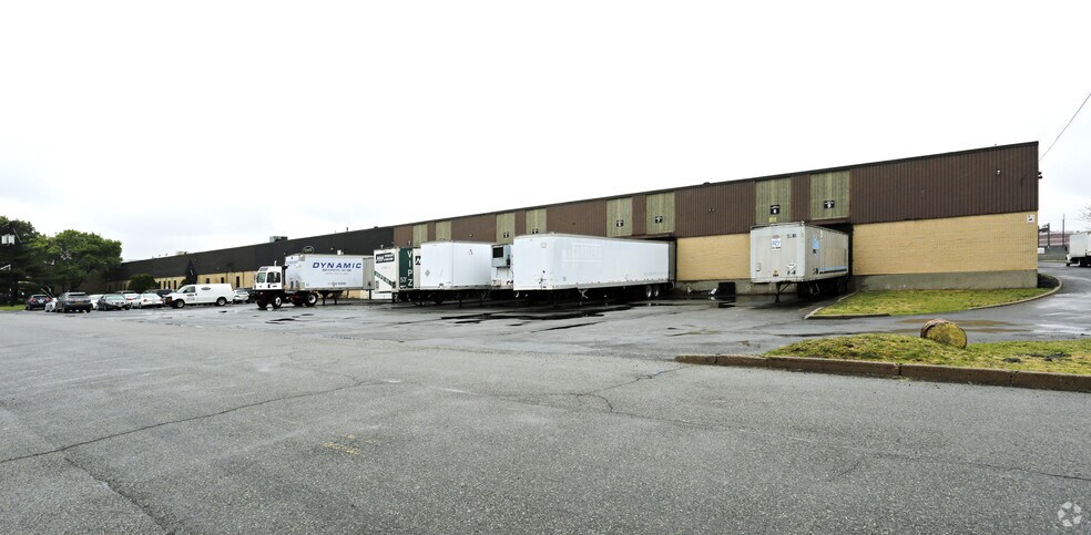More Photos Of 1 Cape May St, Harrison Distribution For Lease