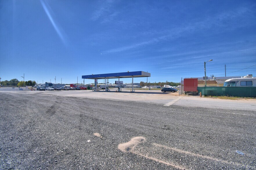 More Photos Of 16311 Highway 27, Lake Wales Service Station For Sale