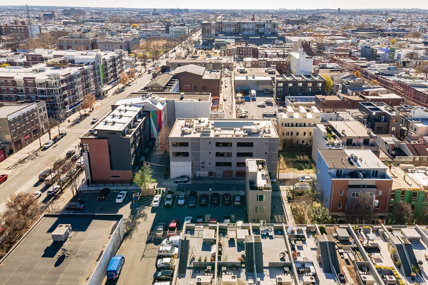 More Photos Of 728 S Broad St, Philadelphia Office For Sale