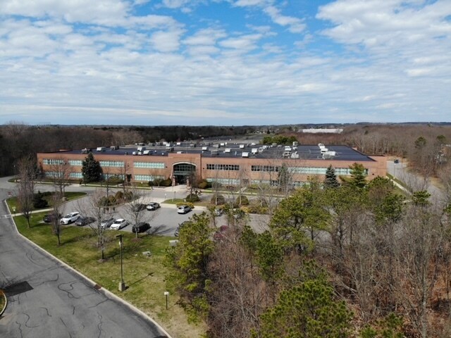 More Photos Of 5000 Corporate Ct, Holtsville Office For Lease