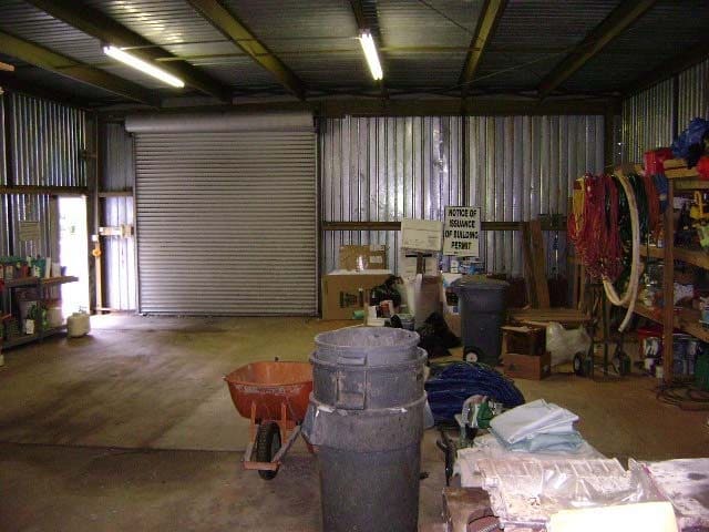 More Photos Of 876 Montreal Rd, Clarkston Warehouse For Lease