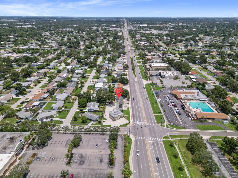 More Photos Of 2672 66th St N, Saint Petersburg Medical For Sale