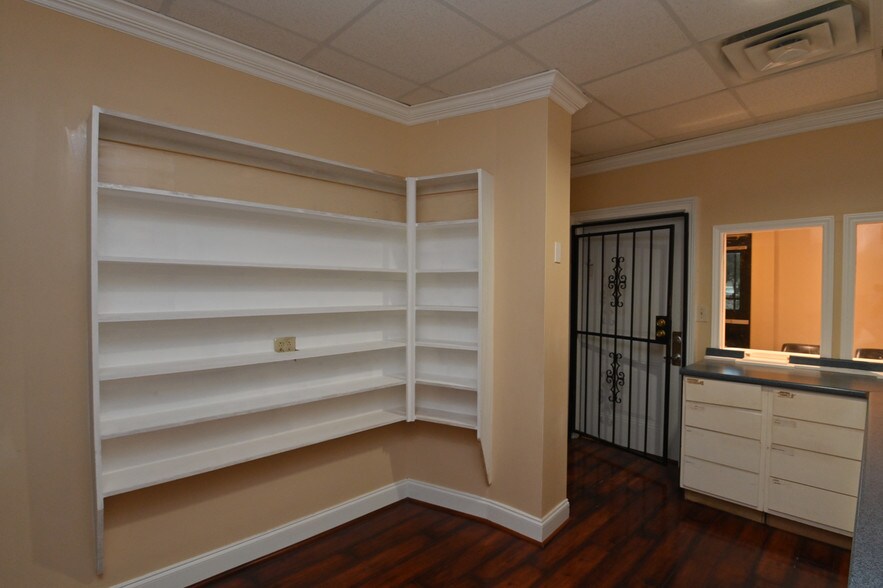 More Photos Of 2715 Fannin St, Houston Medical For Sale