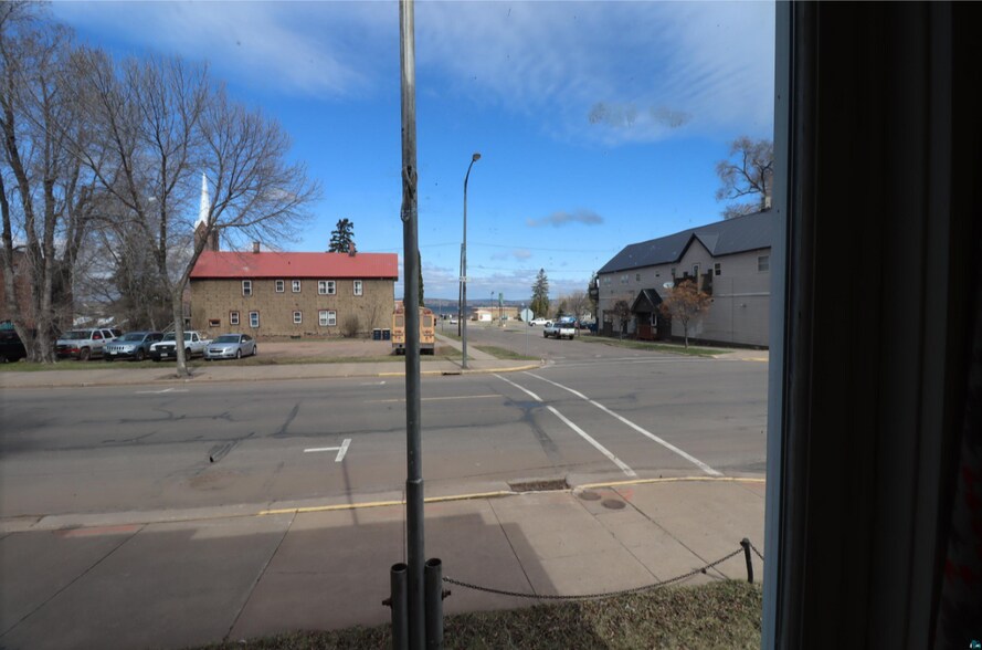 More Photos Of 220 Main St E, Ashland Office For Sale