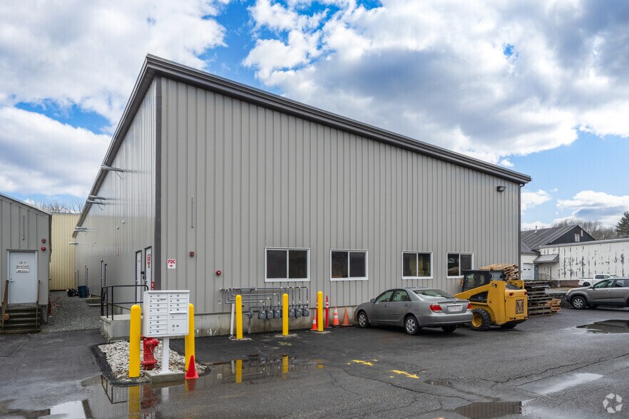 More Photos Of 342-348 Circuit St, Hanover Manufacturing For Lease