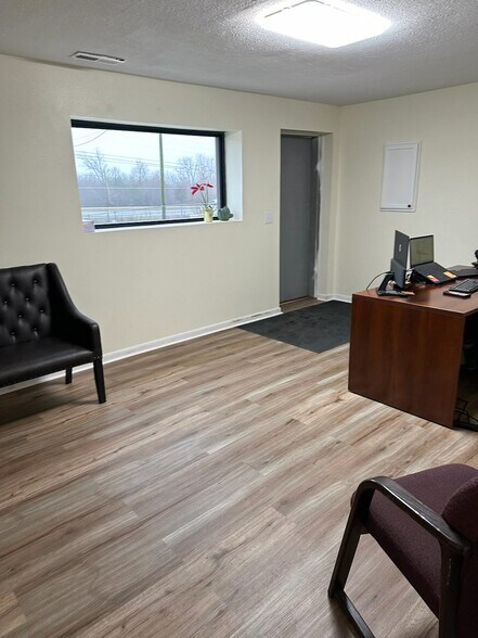 More Photos Of 1036 Crabtree Rd, Crossville Light Distribution For Lease