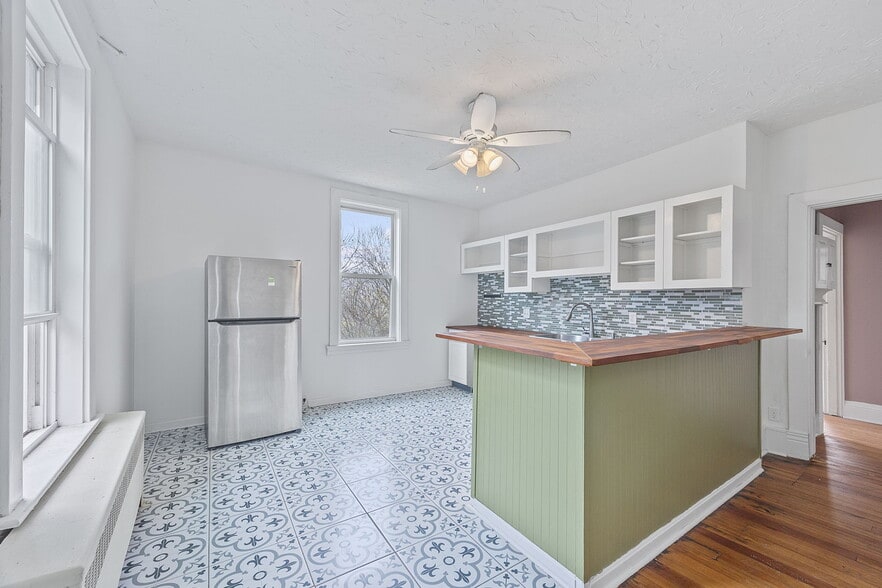 More Photos Of 3627 Hillside Ave, Cincinnati Multifamily For Sale