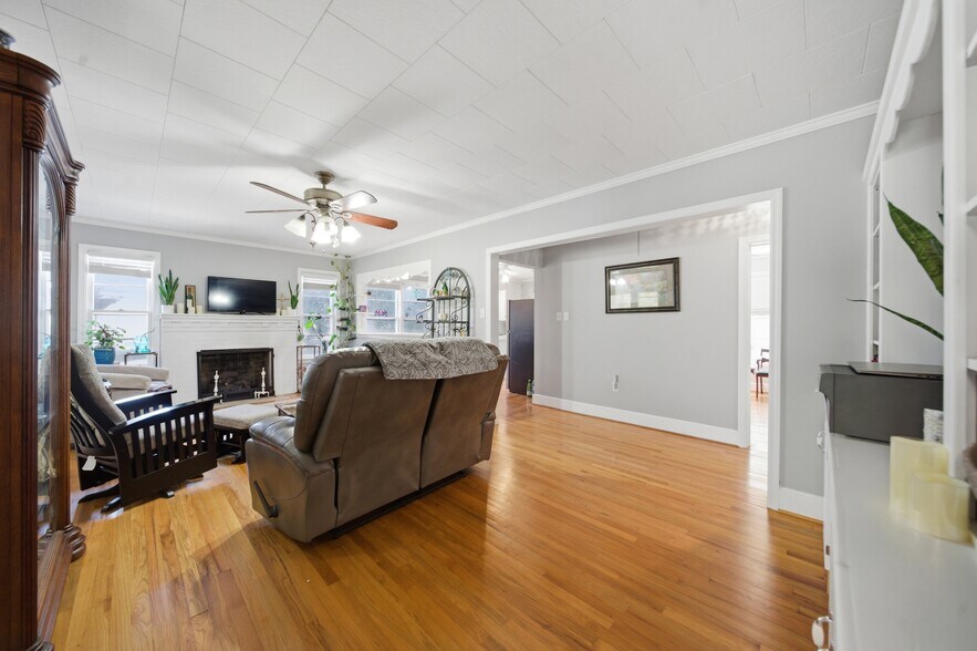 More Photos Of 1650 Dusty Rd, Newberry Winery Vineyard For Sale