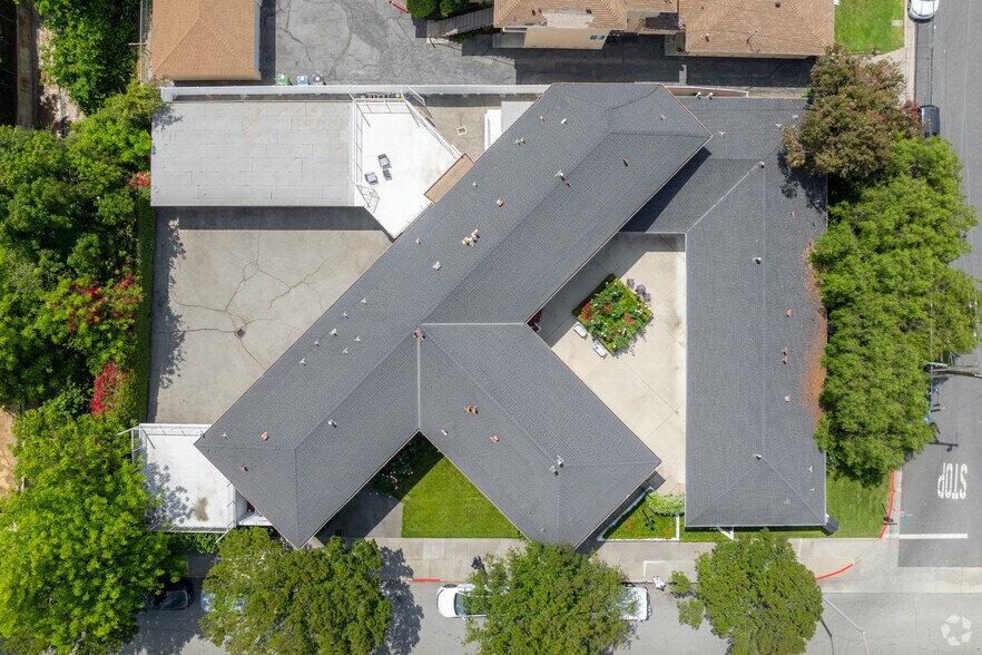 More Photos Of 200-202 E Huntington Dr, Alhambra Apartments For Sale