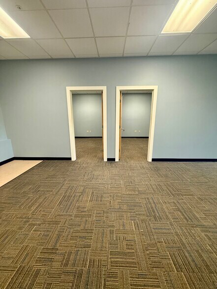 More Photos Of 585 White Mountain Hwy, Milton Storefront For Lease