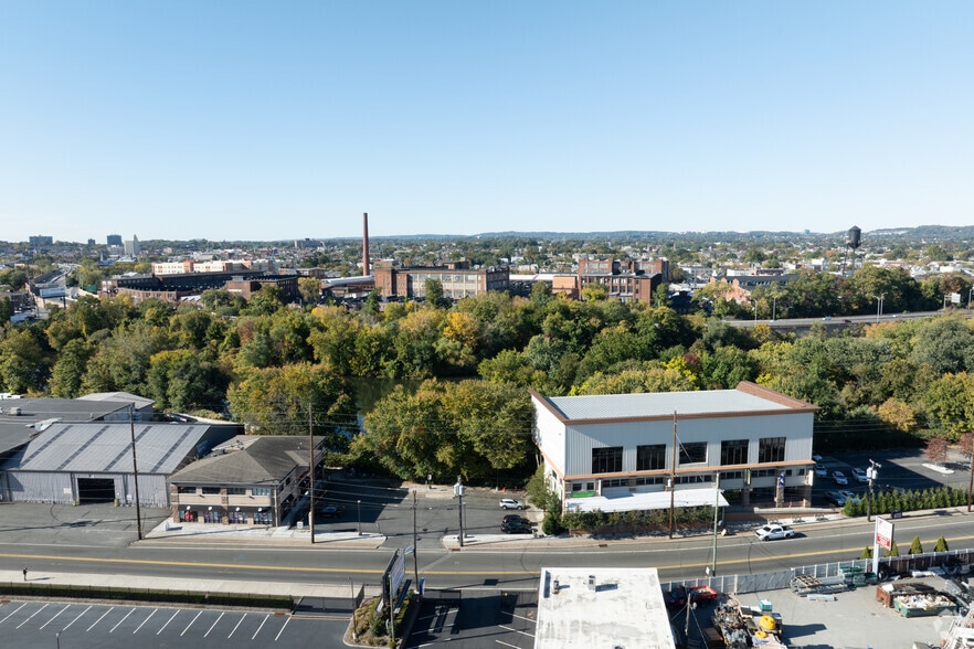 More Photos Of 501-517 River Dr, Garfield Freestanding For Sale