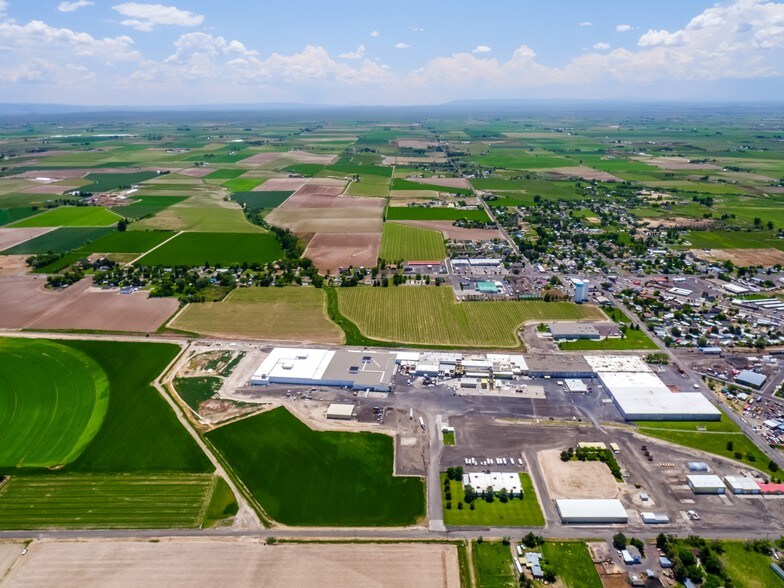 More Photos Of 430 7th Ave S, Buhl Manufacturing For Lease