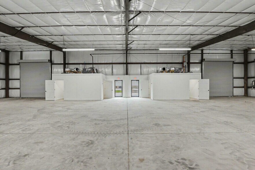 More Photos Of 3291 Warrior Dr, D'Iberville Light Distribution For Lease