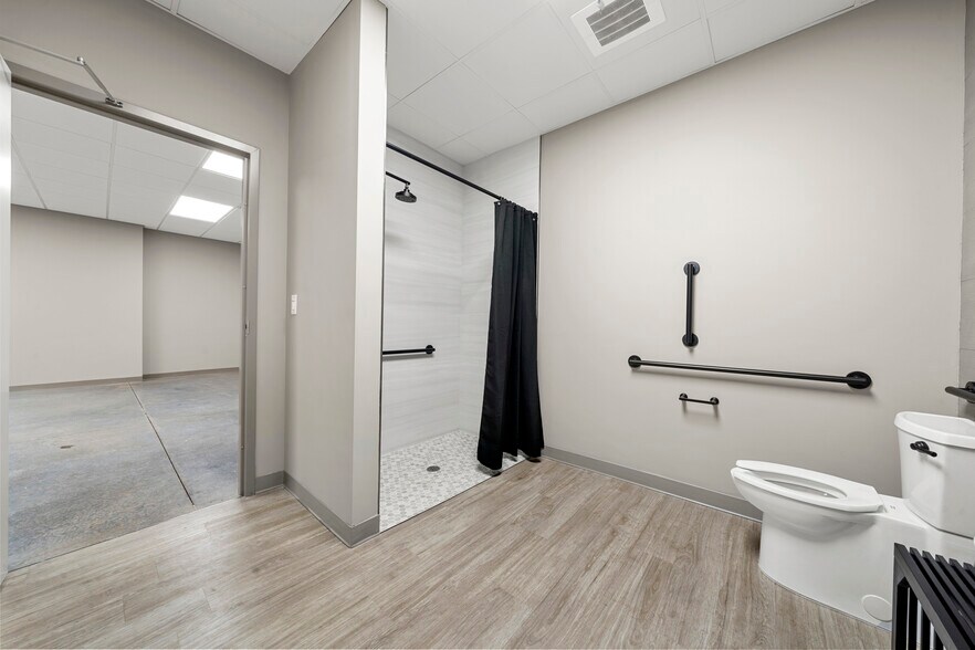 More Photos Of 2990 Brantley rd, Kannapolis Warehouse For Sale