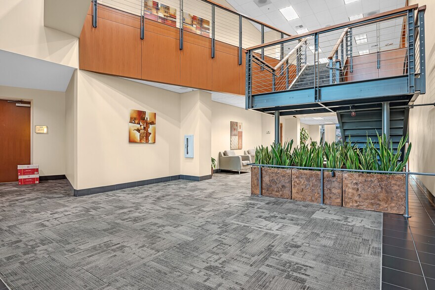 More Photos Of 9355 E Stockton Blvd, Elk Grove Office For Sale