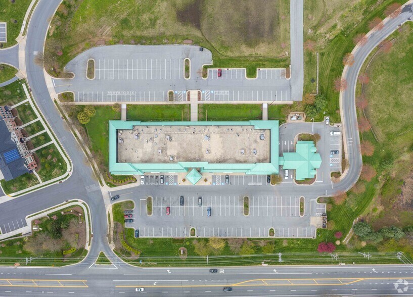 More Photos Of 10 Fila Way, Sparks Office For Lease