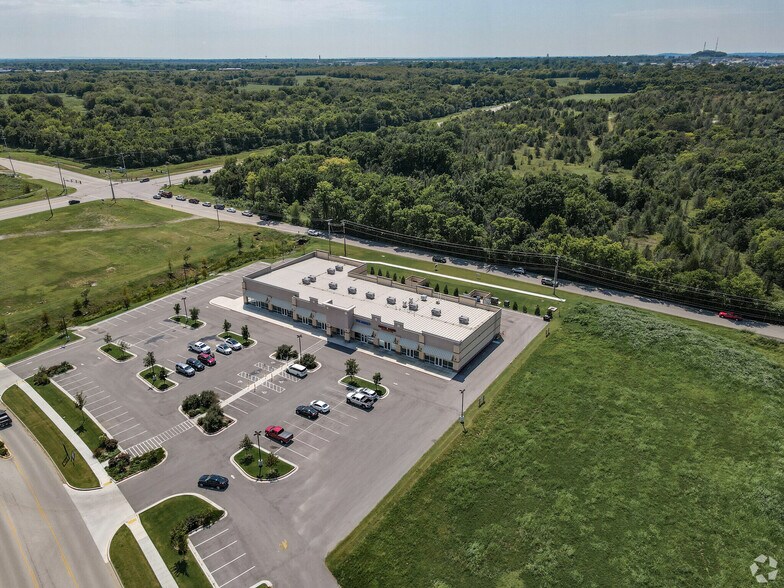 More Photos Of 1140-1168 N 38th St, Broken Arrow Unknown For Lease