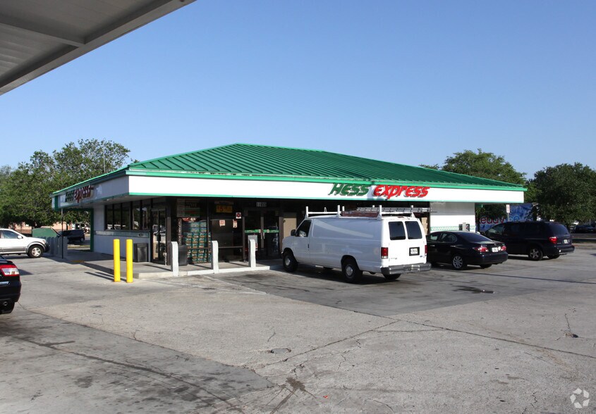 More Photos Of 11665-11693 Collier Blvd, Naples Unknown For Lease