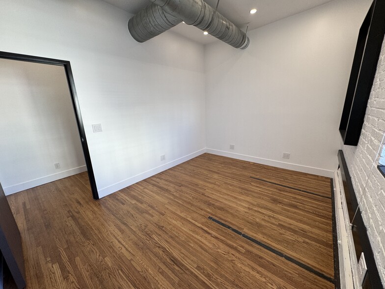 More Photos Of 6601-6613 W Sunset Blvd, Los Angeles Storefront Retail Office For Lease
