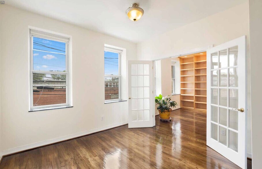 More Photos Of 11-36 31st Ave, Astoria Apartments For Sale